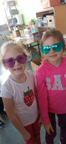 b_1024_768_0_00_images_2023_2024_Swietlica_Walentynki_424619638_858379889423294_5863568021042625024_n